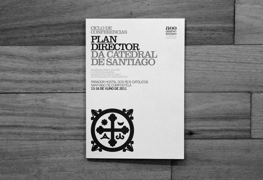 Portada del folleto del Plan Director Catedral de Santiago